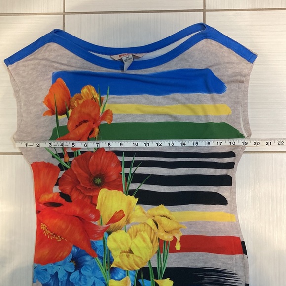 DESIGUAL Floral Tee short sleeves Size : Medium - Picture 10 of 10